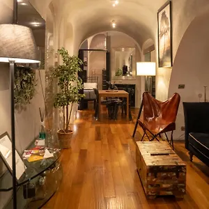 Domus Ciancaleoni - Colosseum - Rione Monti Apartment